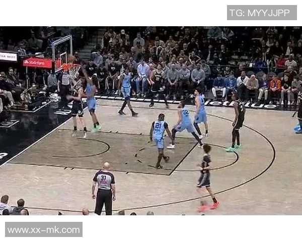 巴特勒怒怼沃尔夫白人新秀单打篮网展现硬实力引发争议